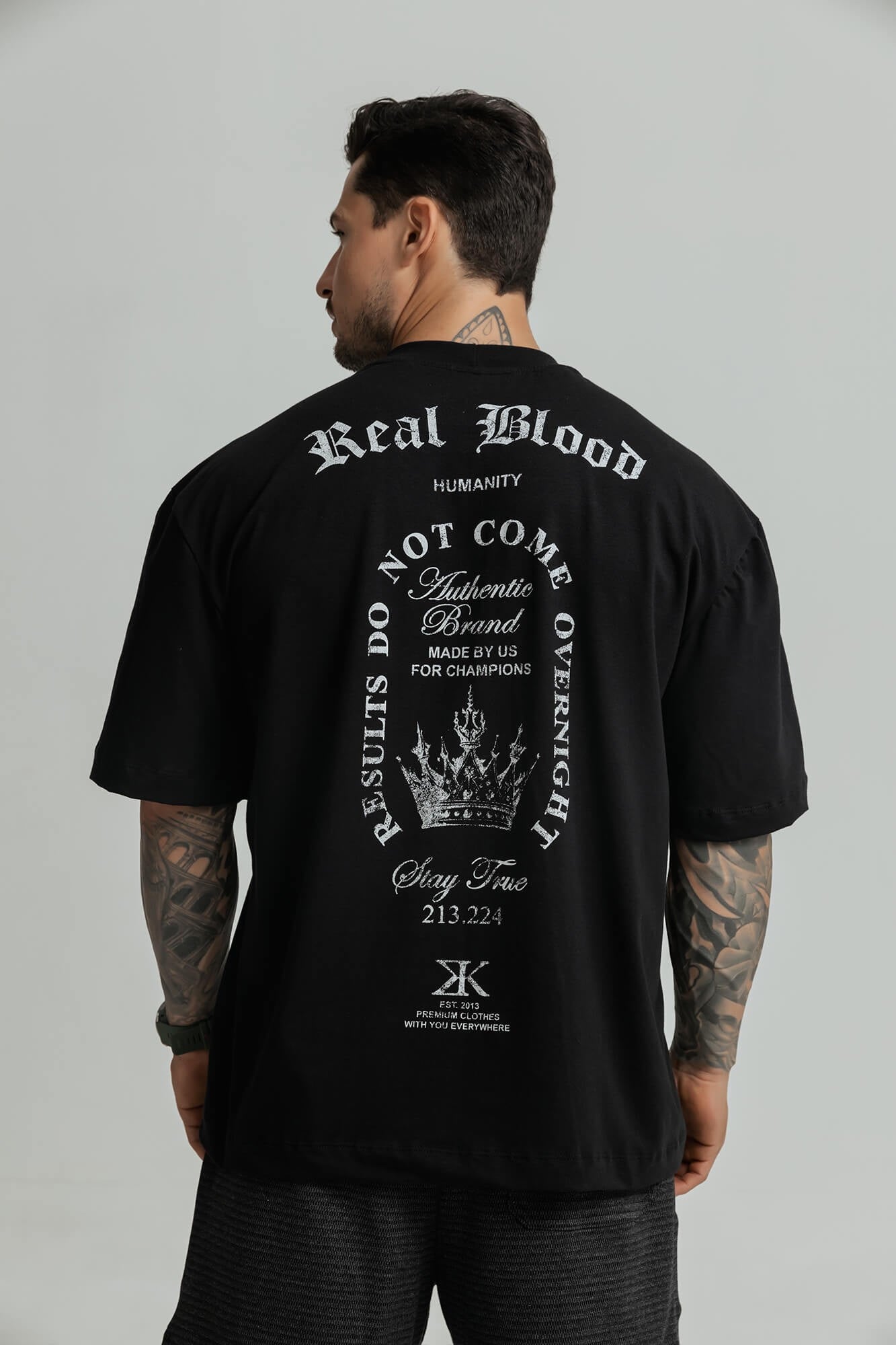 CAMISETA REAL BLOOD OVERSIZED PRETA